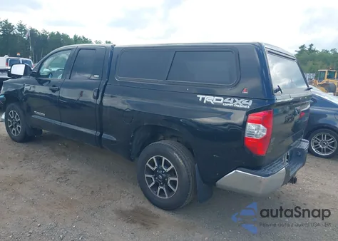 2015 Toyota Tundra Sr5 5.7L V8 z USA, uszkodzony, nr VIN 5TFUY5F18FX428454